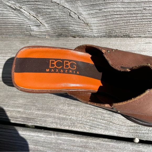 BCBGMaxAzria brown slip on mule heels 6.5 - Picture 9 of 11